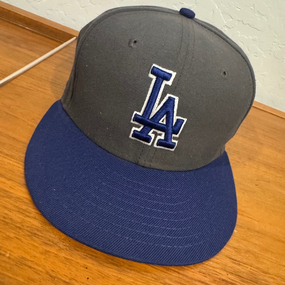 New Era 59FIFTY LA Dodgers Hat Mens 7 1/4 Grey Blue Excellent Fitted Flat Brim